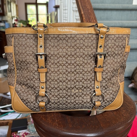 Coach  f12348 Rare mini c’s  shoulder bag  small tote
Brown/tan/mustard patent - Picture 10 of 15